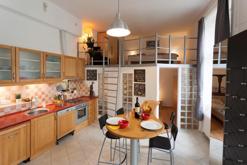 Feel At Home Apartment 부다페스트 외부 사진